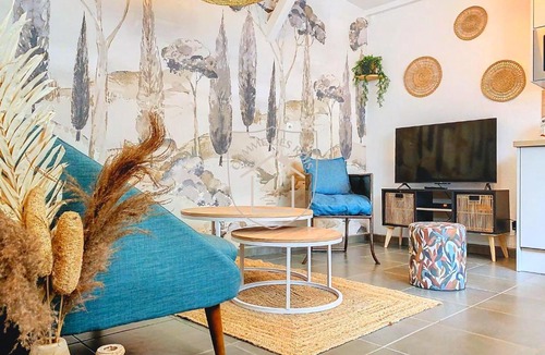 Dourdan Apartment | La Cachette des Rois