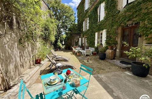 Douzens Bed & Breakfast | La calade