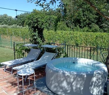 Lamporecchio House | La Camera di Leda