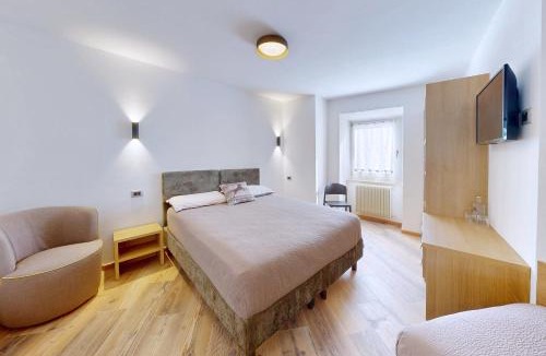Pellizzano House | La Canonica di Termenago