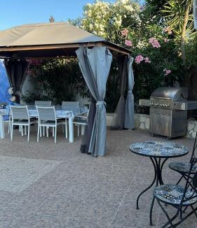 Arboleas Villa | La Casa Arboleas