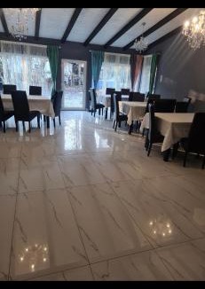 Avrig House | La Casa Bianca