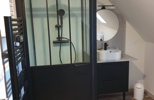 Farges-en-Septaine Villa | La Casa d'Augy à Farges, proche de Avord et Bourges en gite de 2 à 8 personnes
