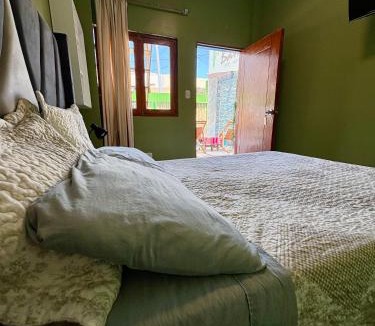 Huacachina Hostel | La Casa de Bamboo