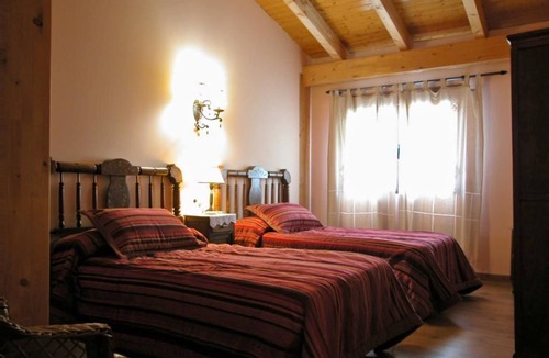 Carrizo De La Ribera House | La Casa de la Pradera