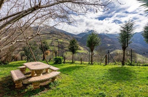 Santo Adriano House | La Casa De La Torre