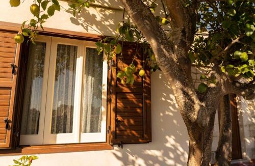 Casa Papa House | La Casa dei Limoni