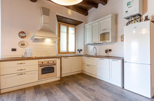 Merone Hotel | La Casa del Mulino