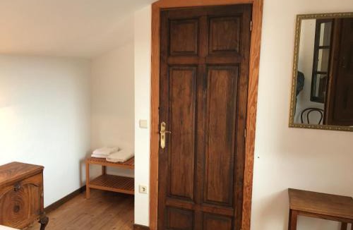 Molinaseca House | La Casa Del Reloj