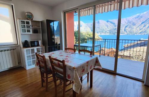 Sala Comacina House | La casa del sole