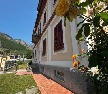 Entracque Apartment | La casa del Vecchio Speziale