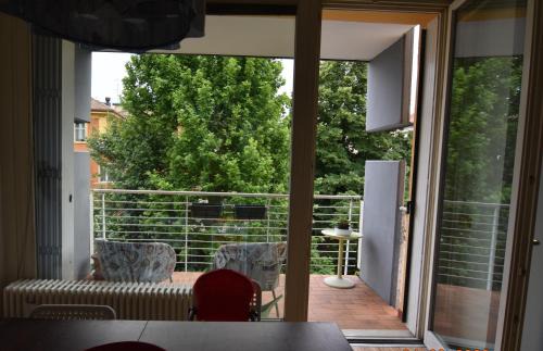 Est Apartment | la casa della luce