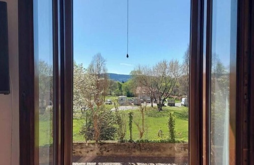 Comabbio Apartment | La Casa di Anna: Lake Maggiore area. Private Beach