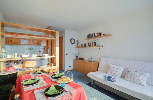 San Sicario Alto Apartment | La Casa Di Mitti, Cesana Torinese, Italy
