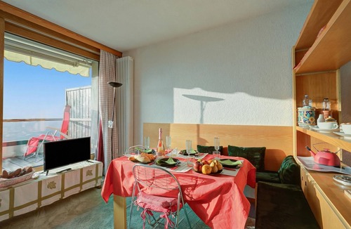 San Sicario Alto Apartment | La Casa Di Mitti, Cesana Torinese, Italy