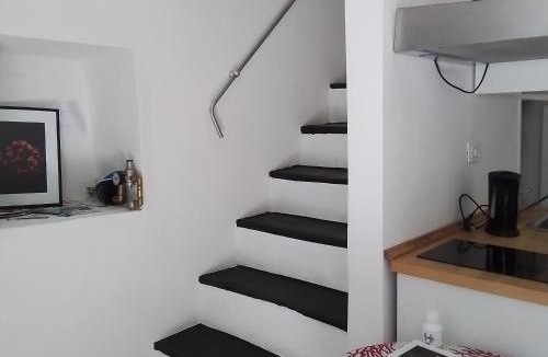 Sori Apartment | la casa gialla