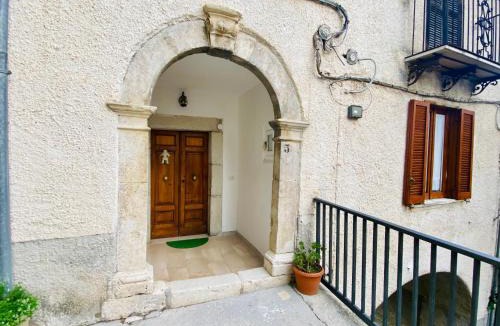 Acquaviva d'Isernia Apartment | la cASa