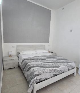 Roccagloriosa House | La Casa nella Rocca