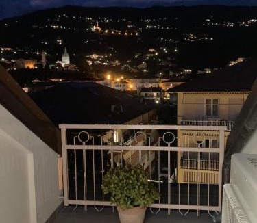 San Salvatore Apartment | La casa sul tetto