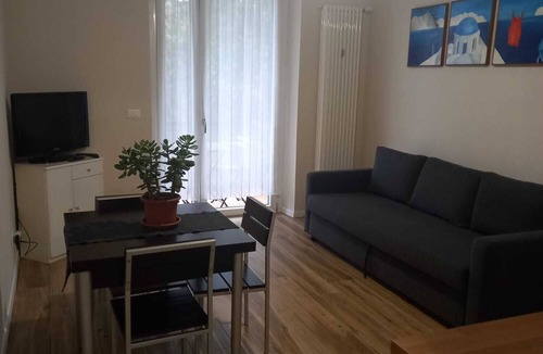 Aurora Apartment | LA CASETTA DI A&FA two steps from the historic center of Turin, (8 minutes walk).