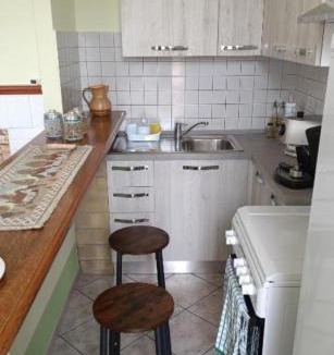 Castel dell’Aquila Apartment | La casetta rossa