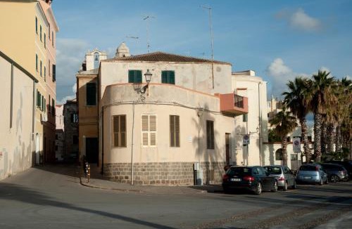 Alghero Old City Apartment | La Casina Apartment