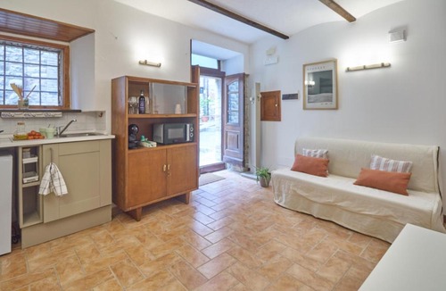 Corciano Apartment | La Casina nel borgo di Corciano Umbria