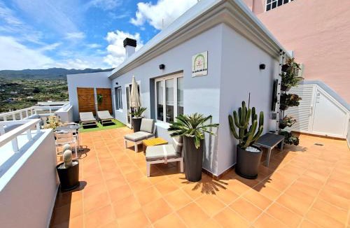 Brena Alta Apartment | La Casita del Arco Ático