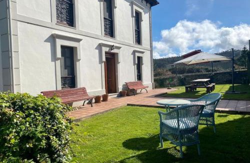 Soto Del Barco House | La Casona de Barganaz