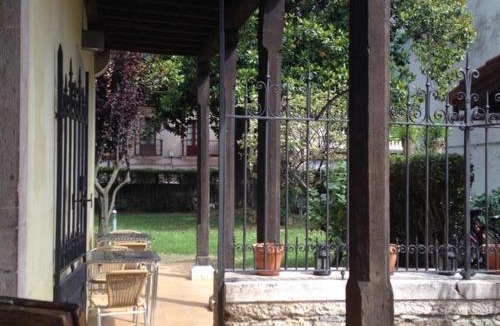 Proaza Hotel | La Casona de Don Santos