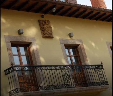 Proaza Hotel | La Casona de Don Santos