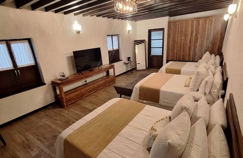 Downtown Queretaro Hotel | La Casona de Josefa