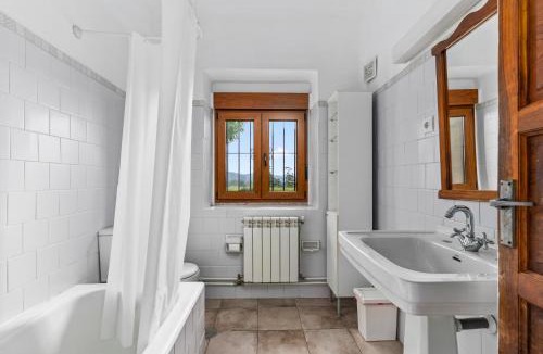 Baselgas House | La casona de La Garaba