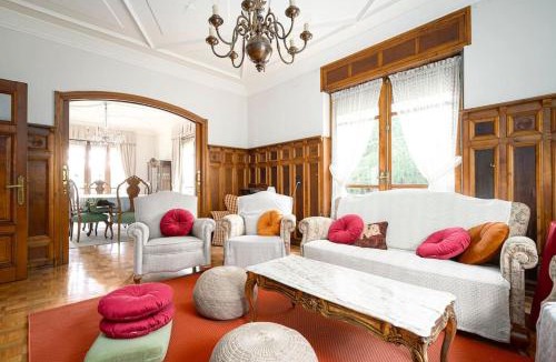 Siero Villa | La Casona del Frontón
