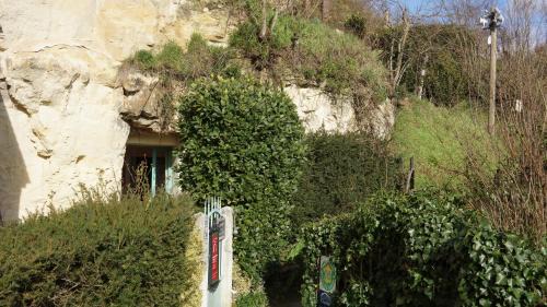 Troo Bed & Breakfast | La cave de l'éperon troglodyte