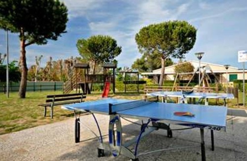 Marina di Cecina Apartment | La Cecinella Apartment 1 in Cecina, pool use A/C