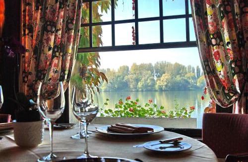 Les Andelys Hotel | La Chaîne D'or