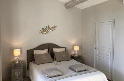 Orange House | La Chapelle