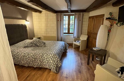 Rasey Bed & Breakfast | La Charmante