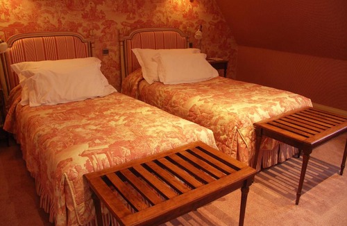 Gosnay Hotel | La Chartreuse Du Val Saint Esprit