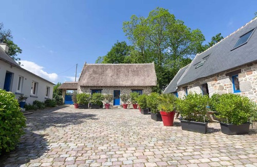Combrit House | LA CHAUMIÈRE