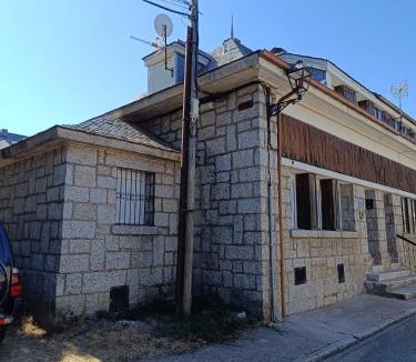 La Pradera de Navalhorno Apartment | La chorranca