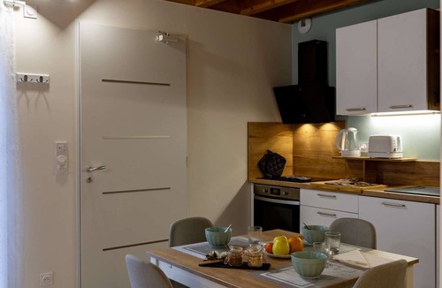 Chatel-Guyon Apartment | La Clé des Champs - 2 bedrooms - Terrace - A/C