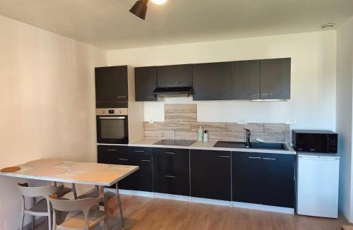 Roye Apartment | La Clé des Vignes 1