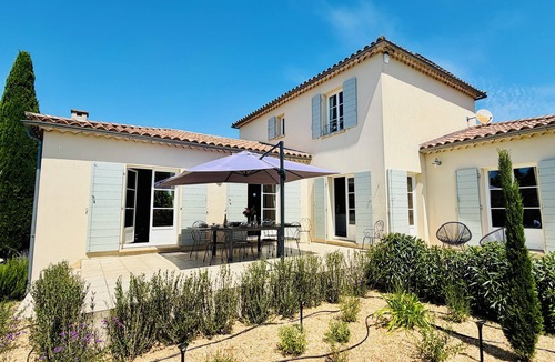 Flaux House | La Colline Villa with Heated Pool
