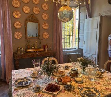 Pieve Otto Ville Bed & Breakfast | La Colombarola