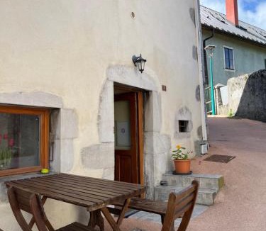 Le Chatelard Bed & Breakfast | La compagnie du bourg