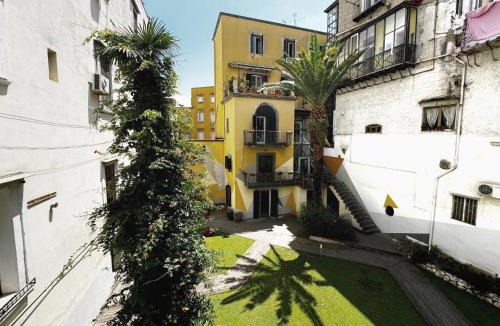 Materdei Hostel | La Controra Hostel Naples