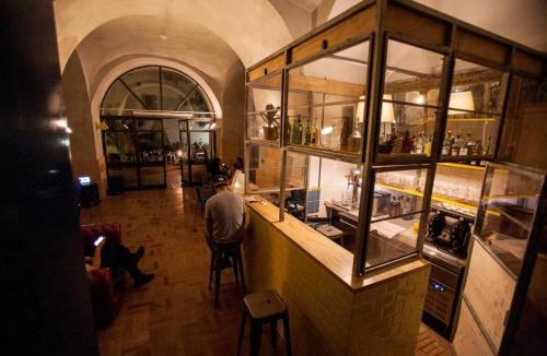 Materdei Hostel | La Controra Hostel Naples