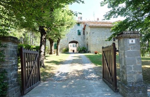 Neviano degli Arduini Bed & Breakfast | La Corte Bonomini